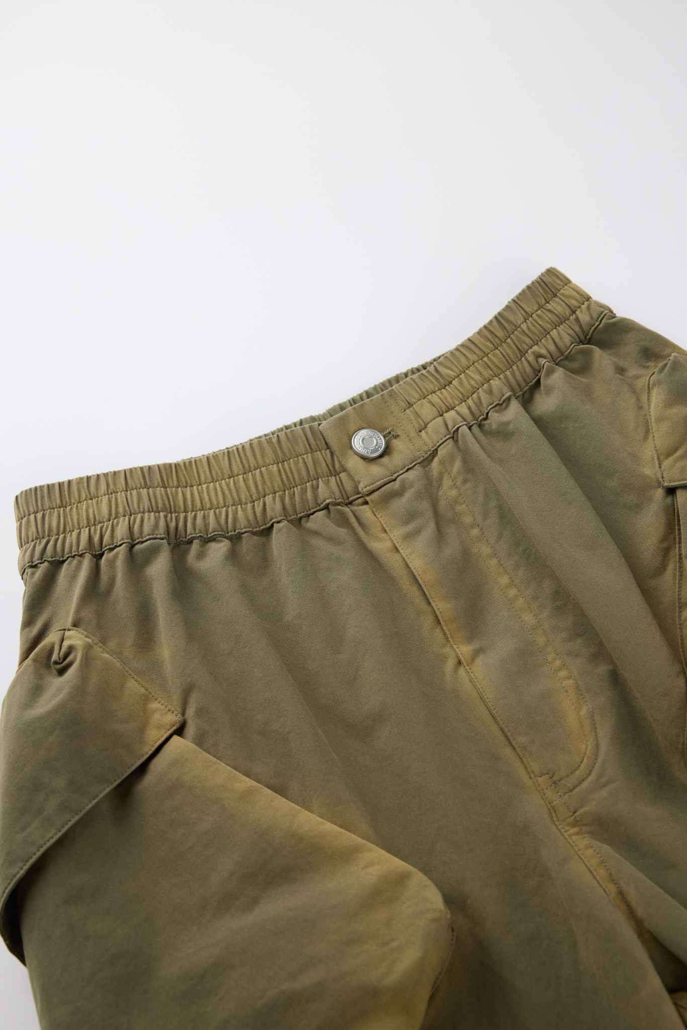 Spray monkey work shorts