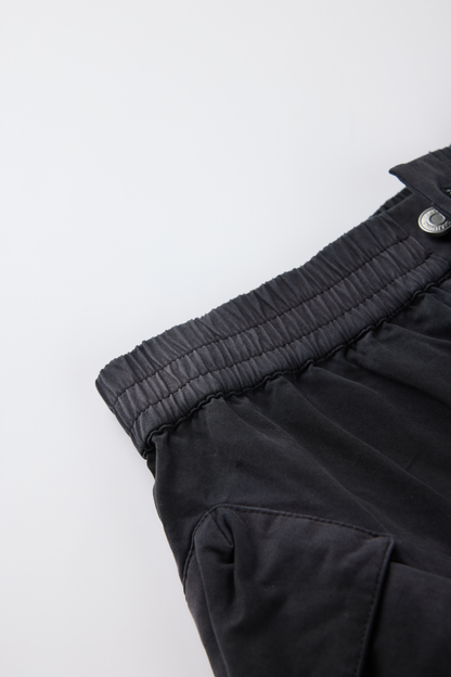 Spray monkey work shorts