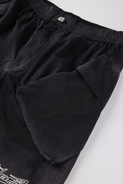 Spray monkey work shorts