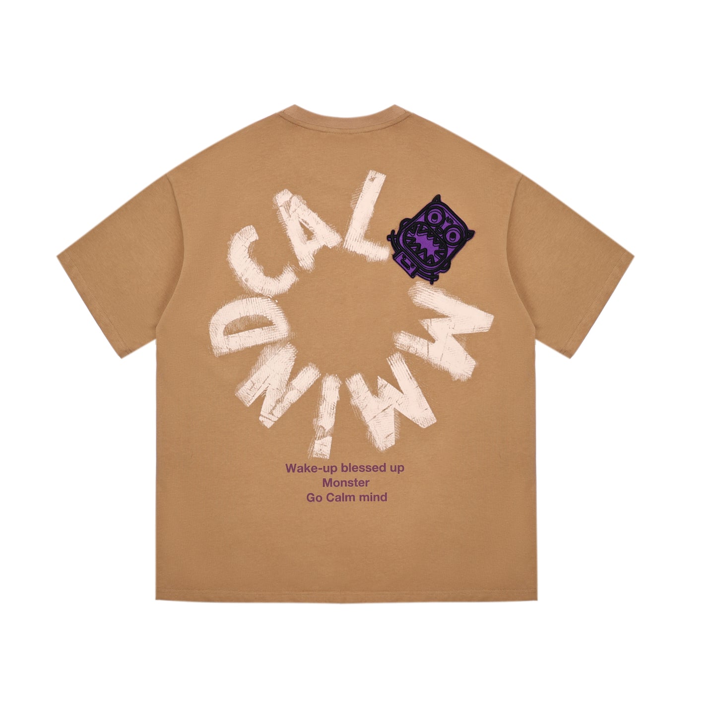 Rotating letter patch T-shirt